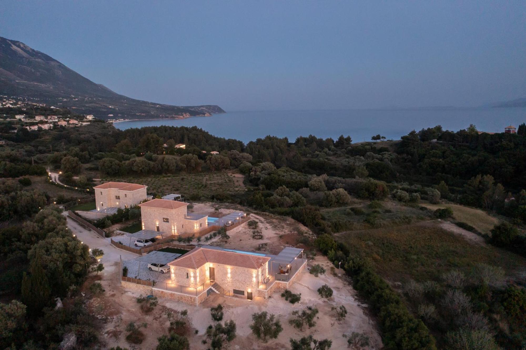Kefalonia Stone Villas - Villa Petros Kefalonica Trapezaki  Exterior photo